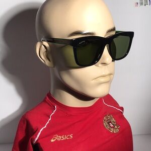 New Authentic GUCCI GG0057SKN 56MM Sunglasses – Black/Green